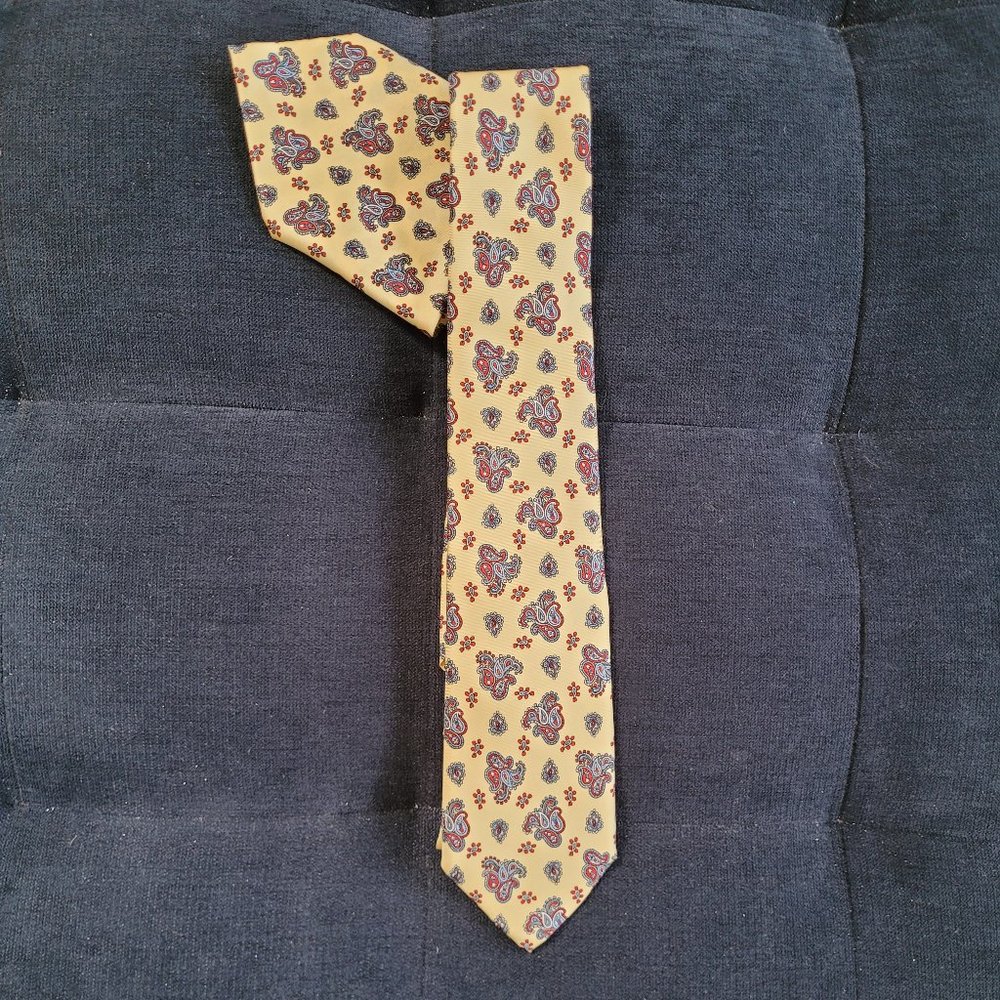 The Custom Shop Vintage Men's Silk Tie with Pocket Square